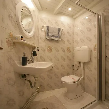 Lejlighed Seaside Adamantas